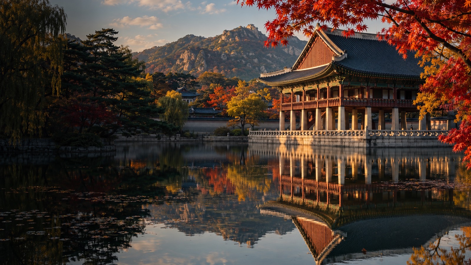 A Gyeongbokgung Palace pavilion in autumn colour
